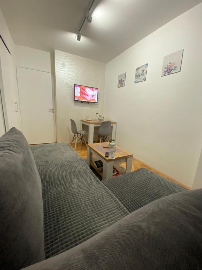 Apartman Bonaca Ni Dış mekan fotoğraf